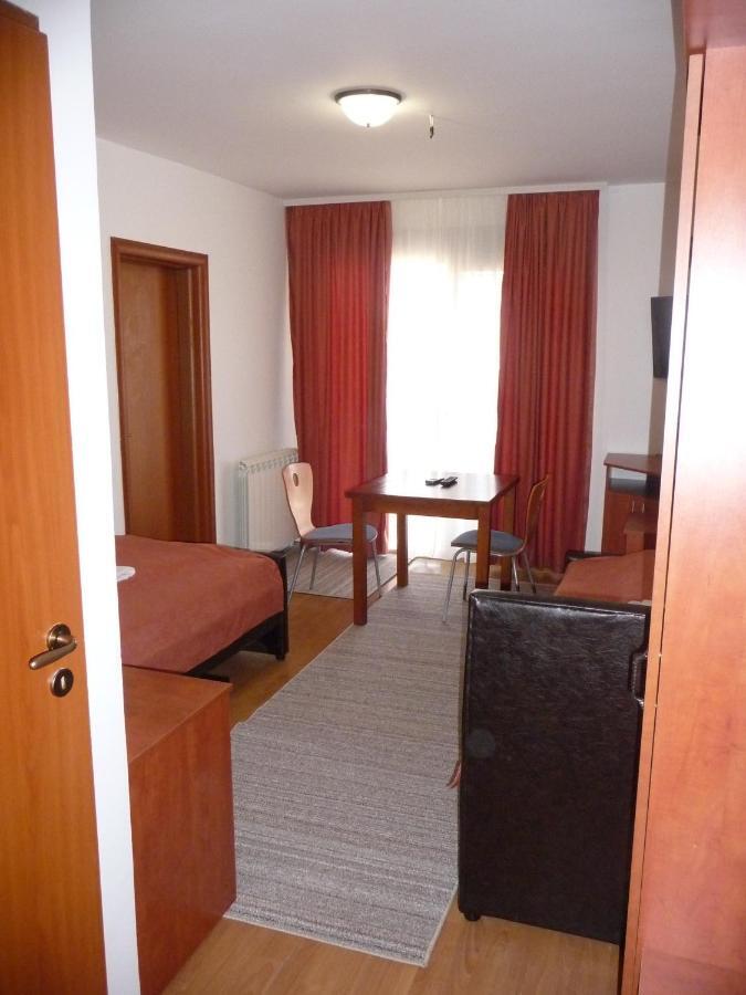 Sobe Rooms Aleksandar Ni 外观 照片